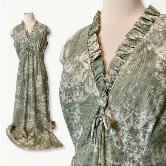Vintage Dresses & Skirts - Vintage 1960s Mary Martin Florida Green Sleeveless Long Dress with Gold Detail